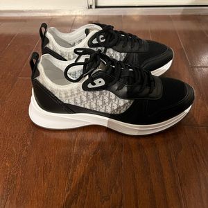 Christian Dior Men’s B25 Sneakers